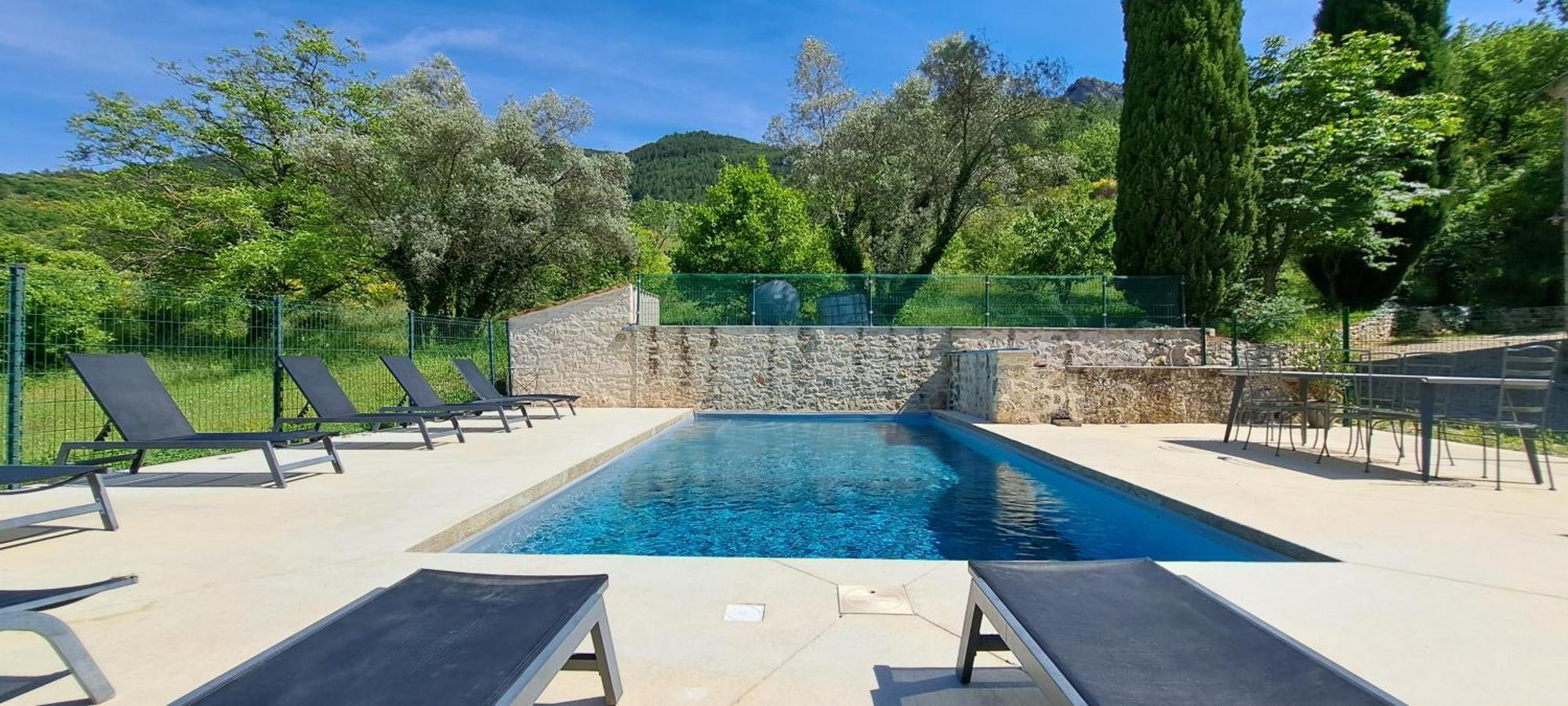 Le Mas Des Fontettes, Gite 14 Personnes, Piscine Chauffee, Propriete 5Ha, Barbecue Sahune Eksteriør bilde